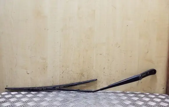 Volkswagen Transporter - Caravelle T5 Front wiper blade arm 7H1955410C