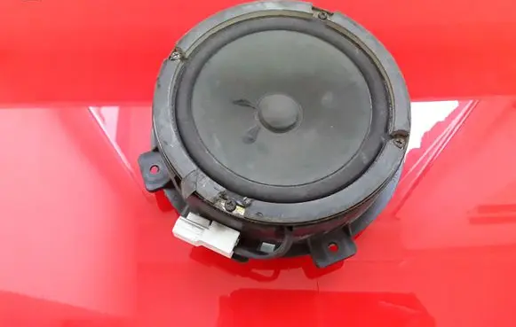 Hyundai Trajet Front door speaker 963303A000
