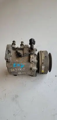 Mitsubishi Montero Air conditioning (A/C) compressor (pump) MR360532 3330513