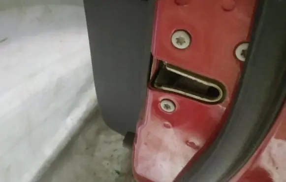 Dodge Journey Front door lock