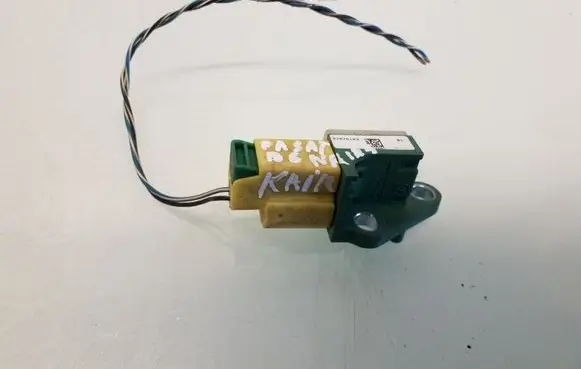 Volkswagen PASSAT B6 Airbag deployment crash/impact sensor 3C2909606