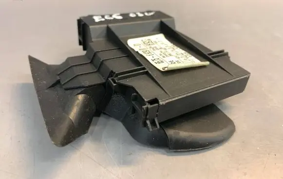 BMW 7 E65 E66 Alarm control unit/module 6929701