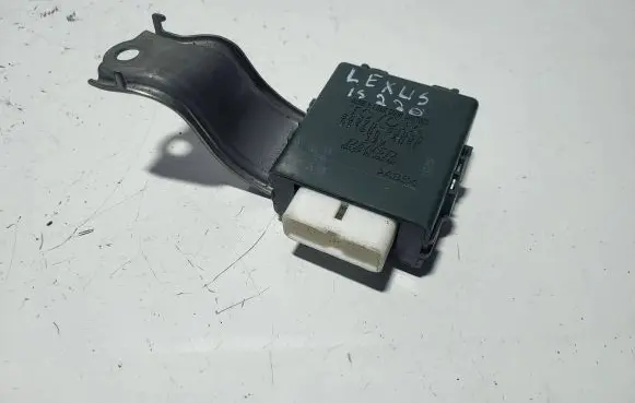 Lexus IS 220D-250-350 Door control unit/module 8597053030 0515004060