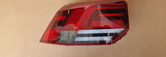Volkswagen Golf VIII Rear/tail lights 5H0945095B