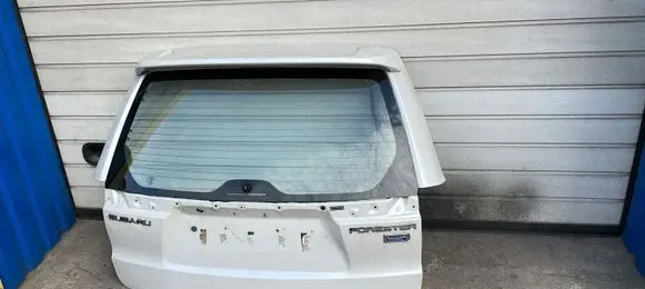Subaru Forester SH Tailgate/trunk/boot lid