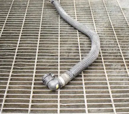 Chevrolet Volt I Engine coolant pipe/hose 20927400