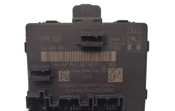 Audi Q2 - Door control unit/module 5Q0959595L