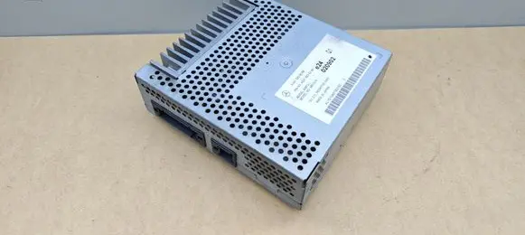 Mercedes-Benz S W221 Sound amplifier A2218209089
