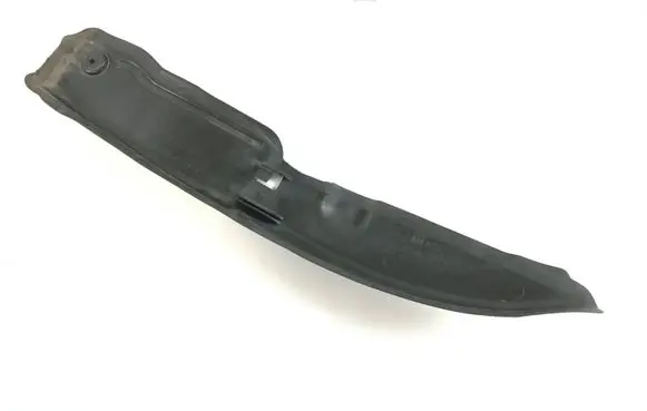Volkswagen Scirocco Fender end trim 1K8821112B