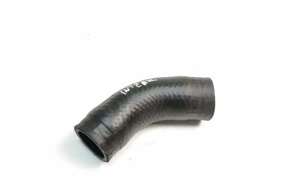 Toyota Avensis T220 Intercooler hose/pipe