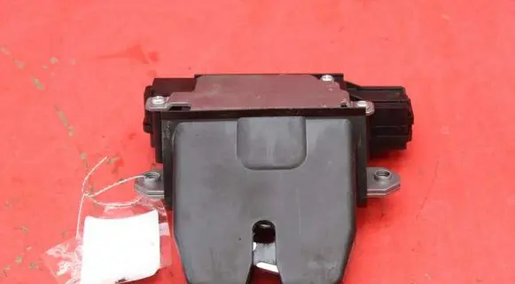 Ford Focus C-MAX Tailgate/trunk/boot lock/catch/latch 6010-03-043423P