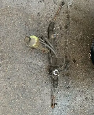 Opel Astra G Steering rack
