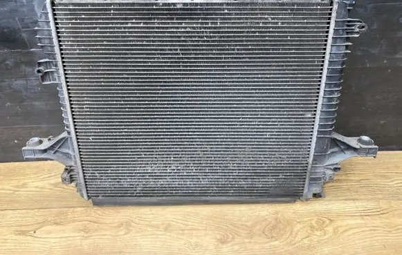 Volvo XC90 Coolant radiator