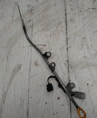 Toyota Avensis T270 Oil level dip stick 