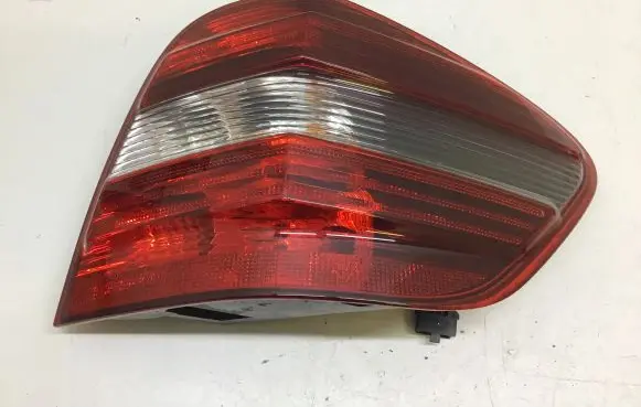 Mercedes-Benz ML W164 Rear/tail lights 225168R 22517000R A1649061200