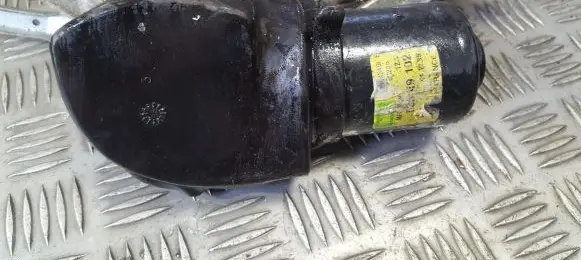 Renault Laguna I Wiper motor