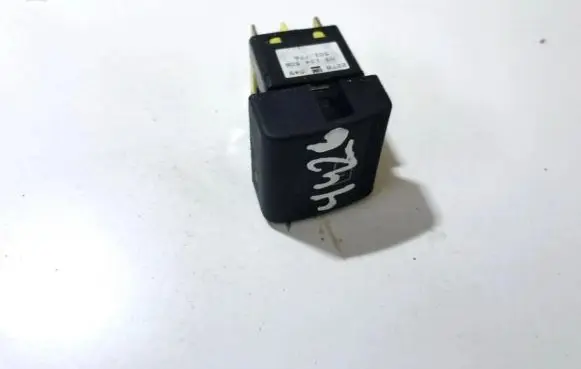 Opel Vectra B Windscreen/window heater switch 09134506 501776