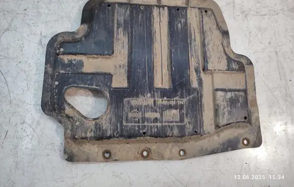 Engine splash shield/under tray