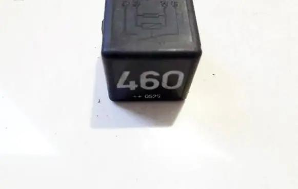 Volkswagen PASSAT B6 Other relay 1k0951253 v23134-j52-x130