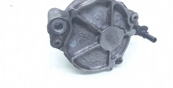 Ford Focus Vacuum pump 01562B1403S
