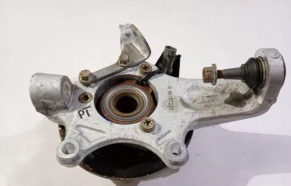 Chevrolet Corvette C5 Rear wheel hub spindle/knuckle 10237238