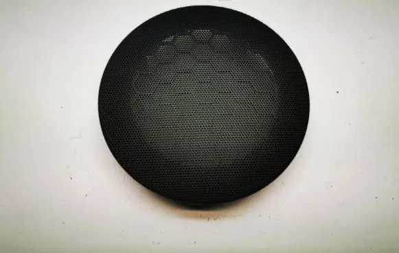 Side speaker trim/cover