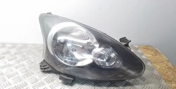 Toyota Aygo AB10 Headlight/headlamp 89092755 811100H070