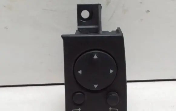 Audi A6 S6 C4 4A Wing mirror switch 4A0959565