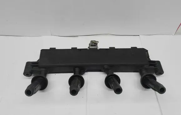 Peugeot 106 High voltage ignition coil 263519603
