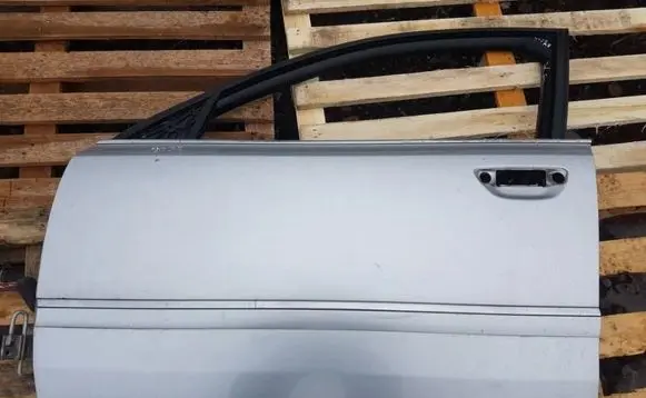 Audi A8 S8 D3 4E Front door