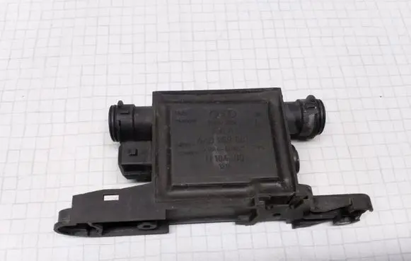 Audi A6 S6 C4 4A Door central lock control unit/module 4A0959981 D10400