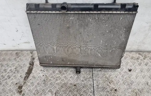 Peugeot 3008 I Coolant radiator 9682477580