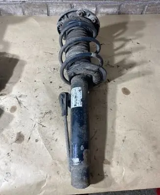 BMW 3 F30 F35 F31 Front shock absorber with coil spring 6866115 22292014 14041510