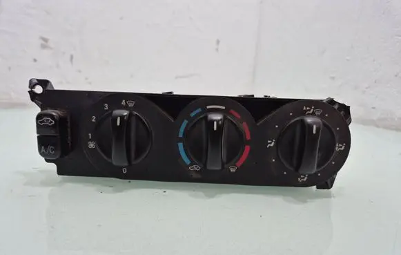Mercedes-Benz ML W163 Climate control unit 1638300185