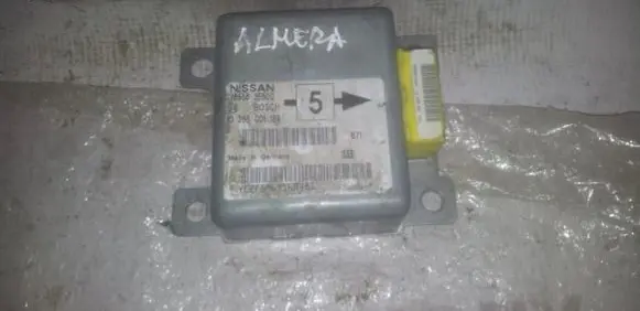 Nissan Almera Airbag control unit/module 285562F500 0285001189