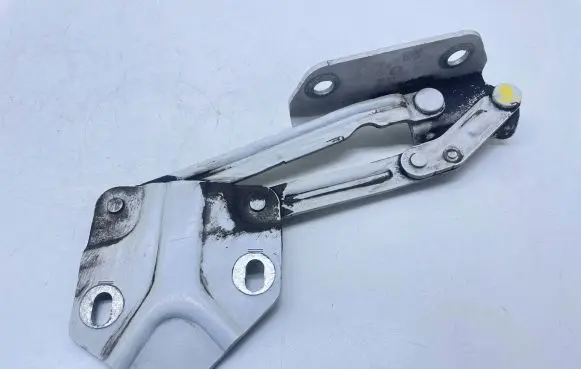 Volkswagen Caddy Engine bonnet/hood hinges 1T0823302F