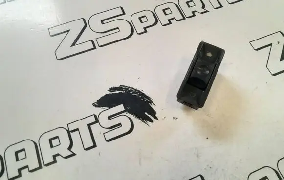 BMW 7 E32 Sunroof switch 1378862