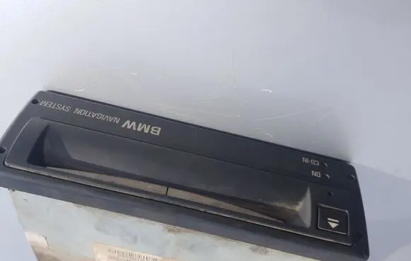 Navigation unit CD/DVD player