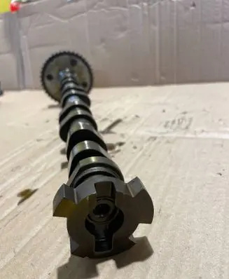 Citroen C3 Picasso Camshaft V75902518002