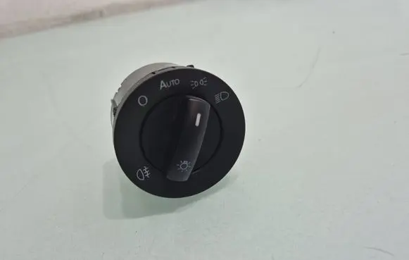 Volkswagen Touareg I Light switch 7L6941431AH