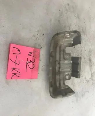 Opel Zafira A Driveshaft support bearing bracket 