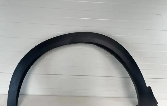 Citroen C5 Aircross Fender trim (molding) 9816835877