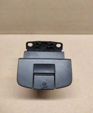 Renault Espace - Grand espace IV Hand parking brake switch 8200048590