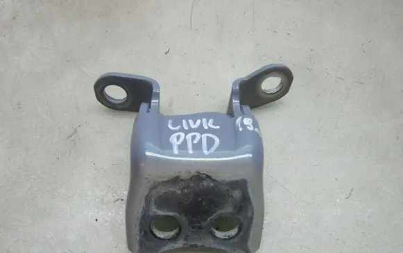 Honda Civic X Front door lower hinge 