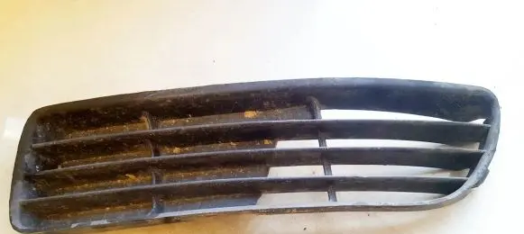 Audi A4 S4 B5 8D Front bumper lower grill AD99007