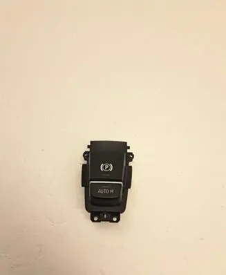 BMW X5 F15 Hand parking brake switch 6822520