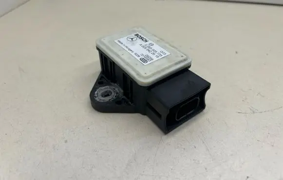 Mercedes-Benz E W212 ESP acceleration yaw rate sensor A0055422618 0265005735 7016583