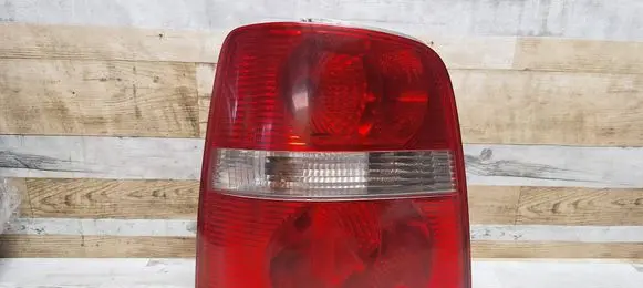 Volkswagen Touran I Rear/tail lights 1T0945257D 1T0945257
