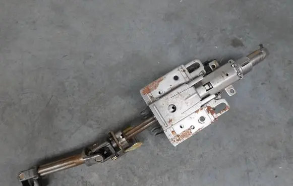 Volkswagen New Beetle Steering wheel axle 1J1419501