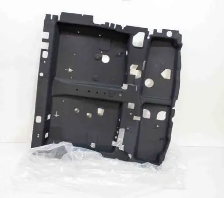 Audi Q7 4M Trunk/boot floor carpet liner 4M0863697P